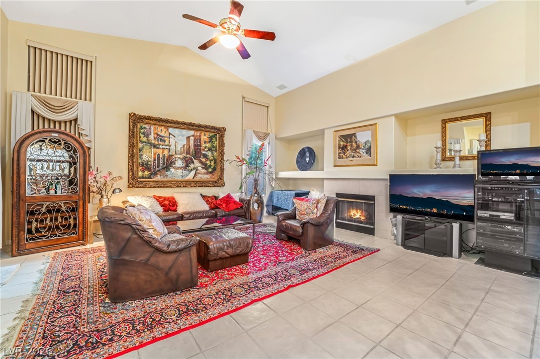 7004 Oakleigh Drive Property Photo 17