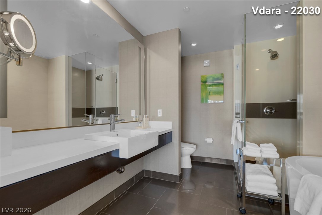 2600 West Harmon Avenue 22030 Property Photo 27
