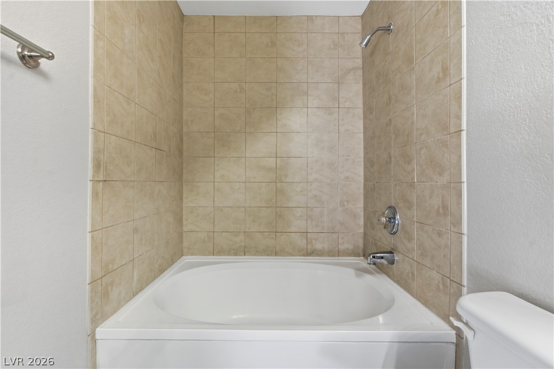 4200 South Valley View Boulevard 3049 Property Photo 19