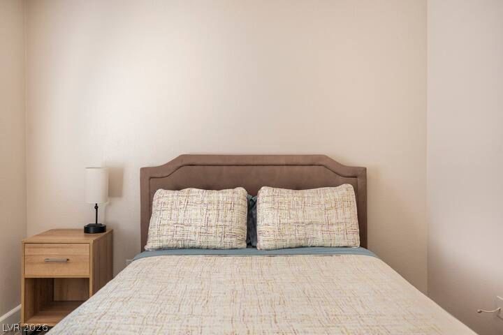 4995 Nardini Avenue Property Photo 14