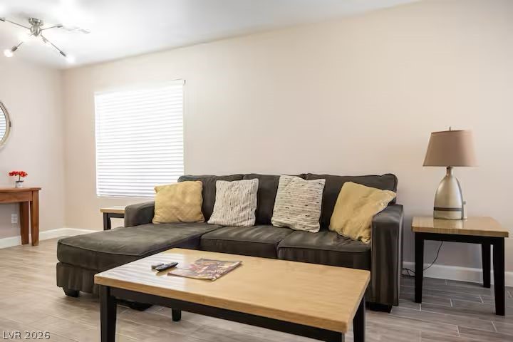 4995 Nardini Avenue Property Photo 40
