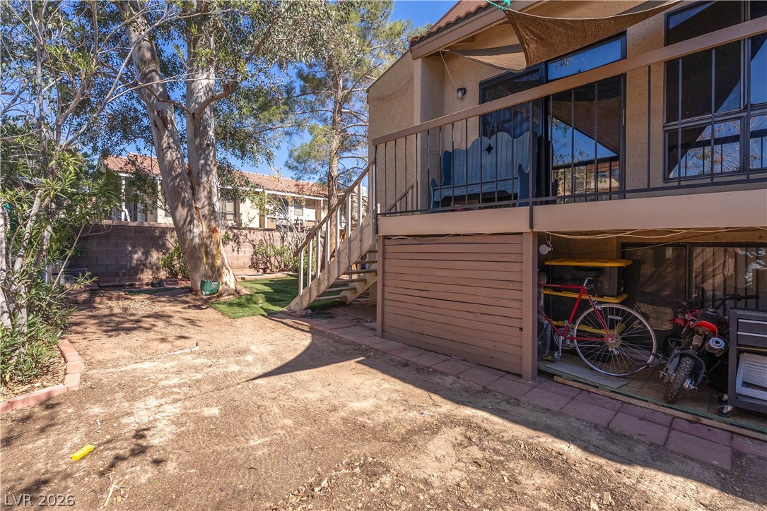 1304 Capri Drive A Property Photo 29
