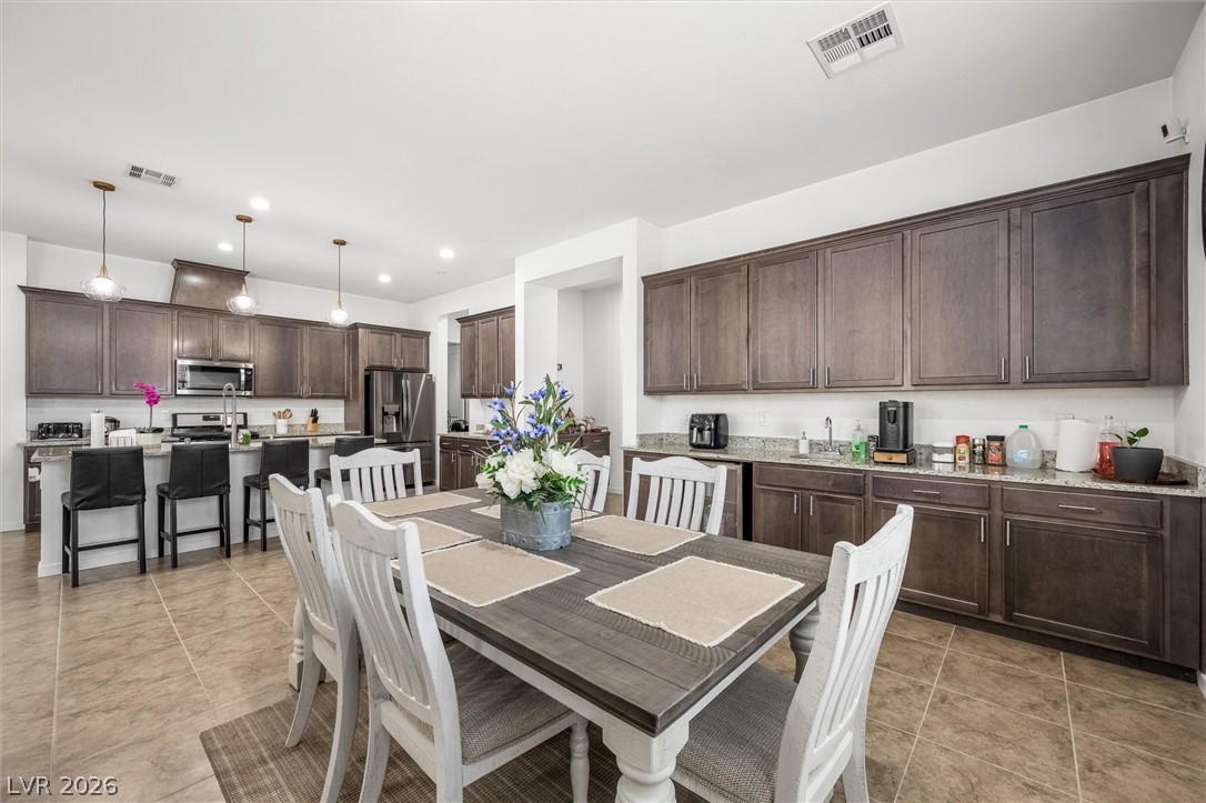 602 Desert Bluebell Court Property Photo 13