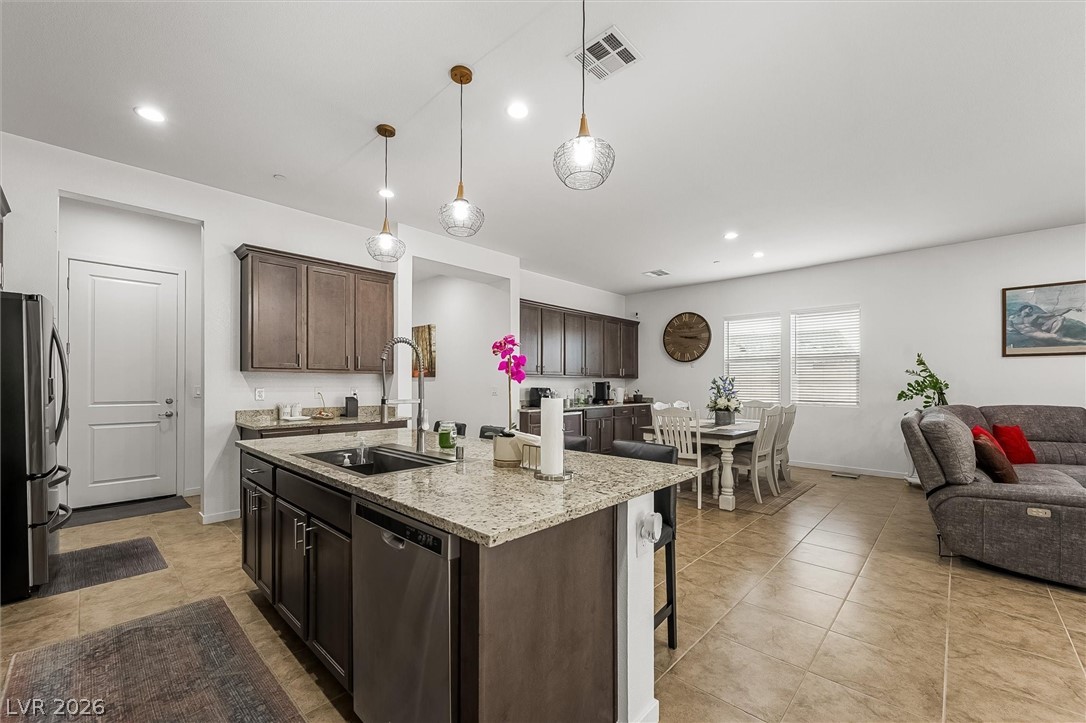 602 Desert Bluebell Court Property Photo 16