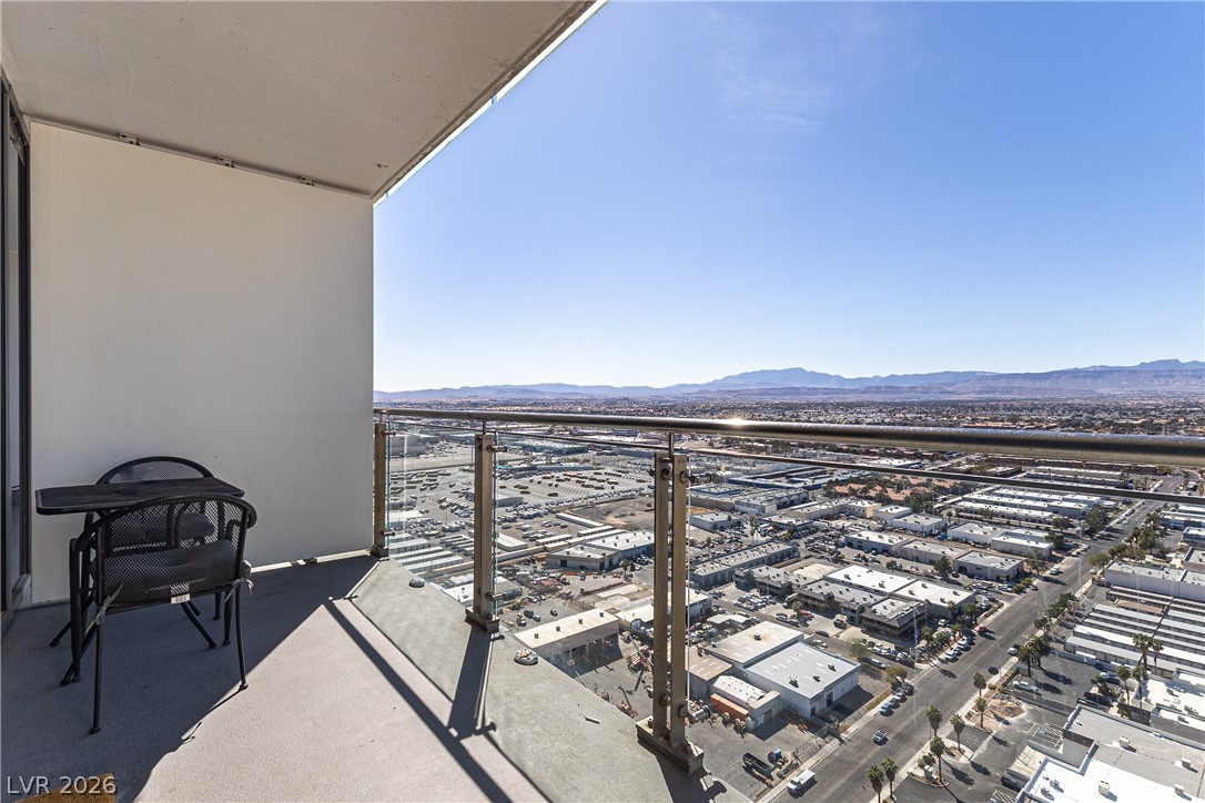 4381 West Flamingo Road 3207 Property Photo 10