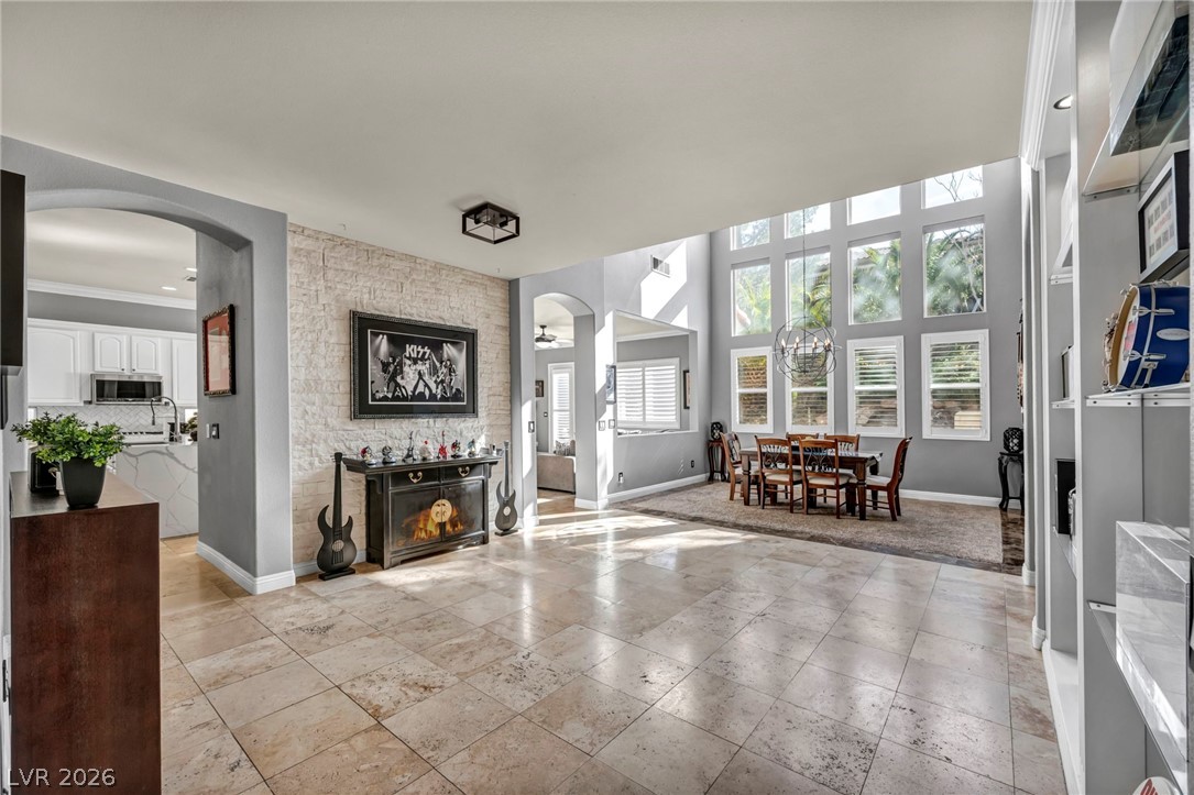 1128 Via Suzan Property Photo 12