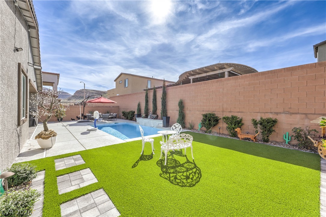 10089 Desert Azure Street Property Photo 3