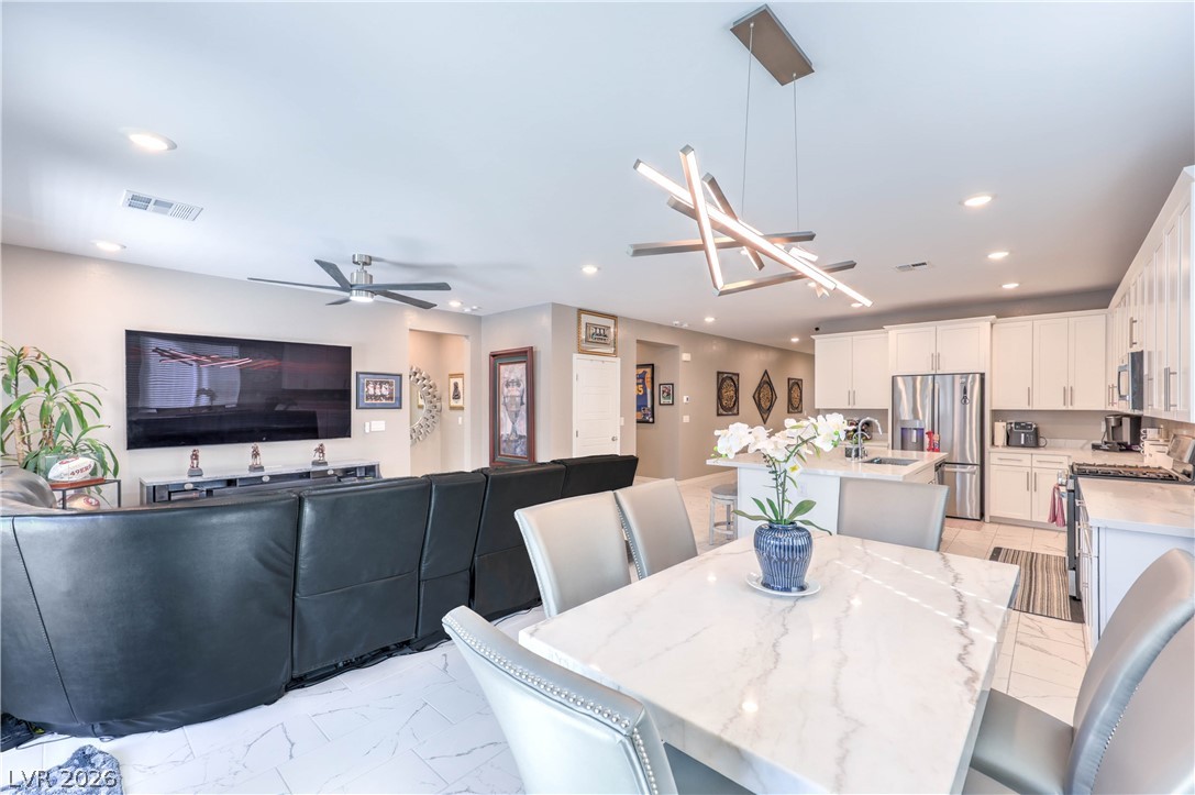 10089 Desert Azure Street Property Photo 17