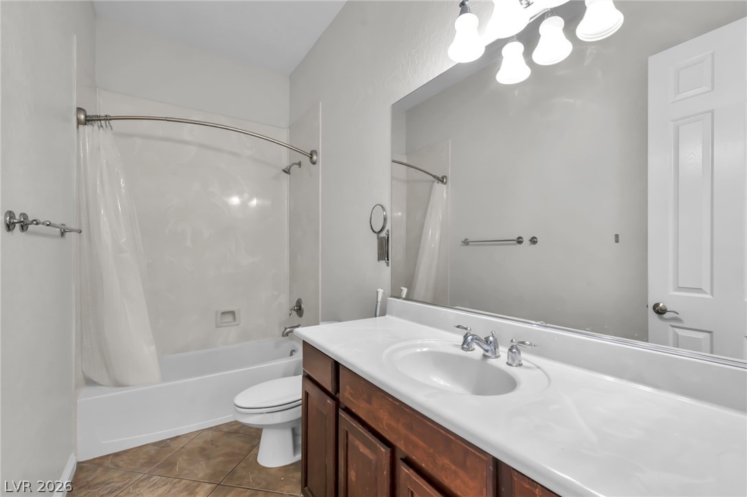 8525 Killians Greens Drive Property Photo 34