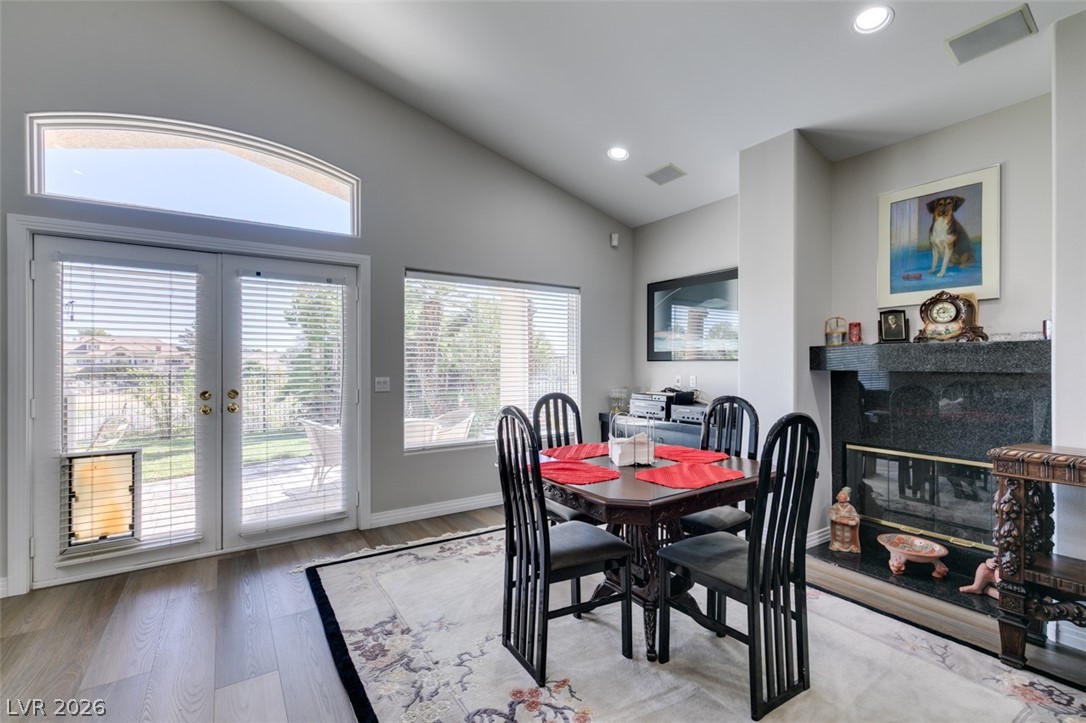 2016 Bay Hill Drive Property Photo 16