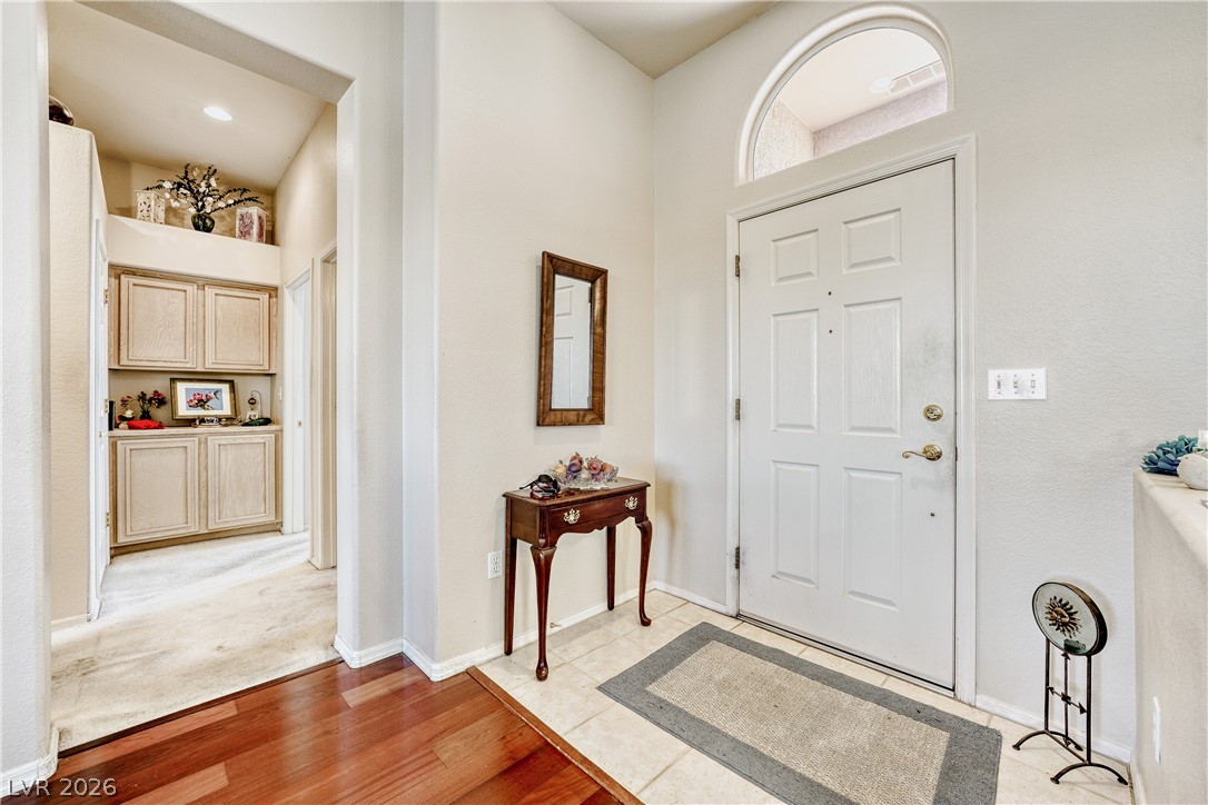 10716 Grand Cypress Avenue Property Photo 6