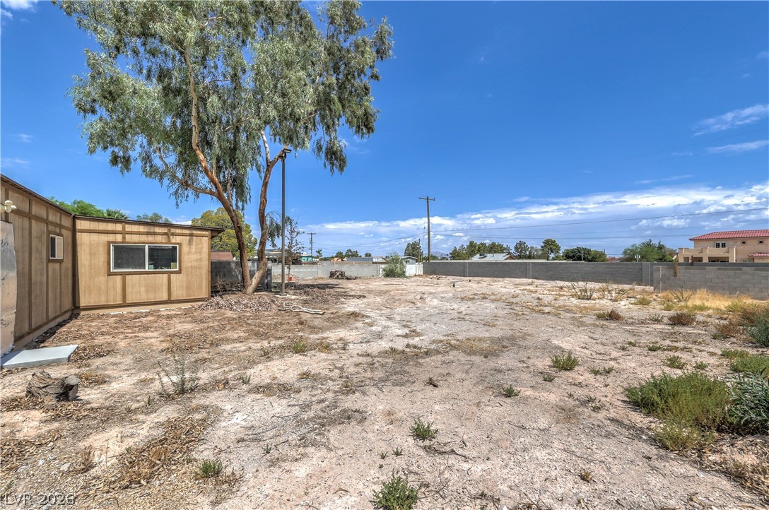 8020 La Cienega Street Property Photo 49