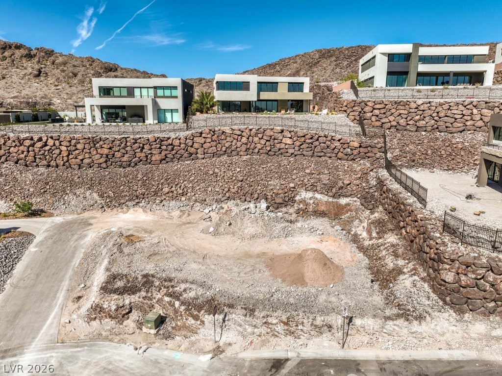 619 Dragon Mountain Court Property Photo 1