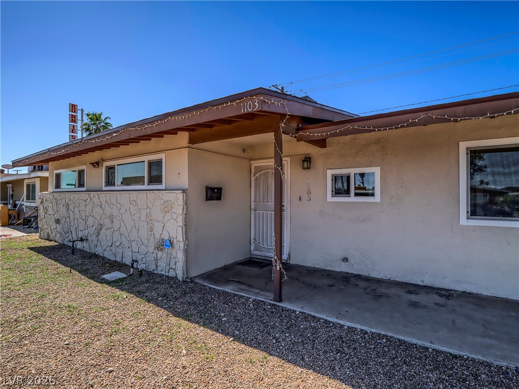 1103 Arrowhead Avenue Property Photo 4