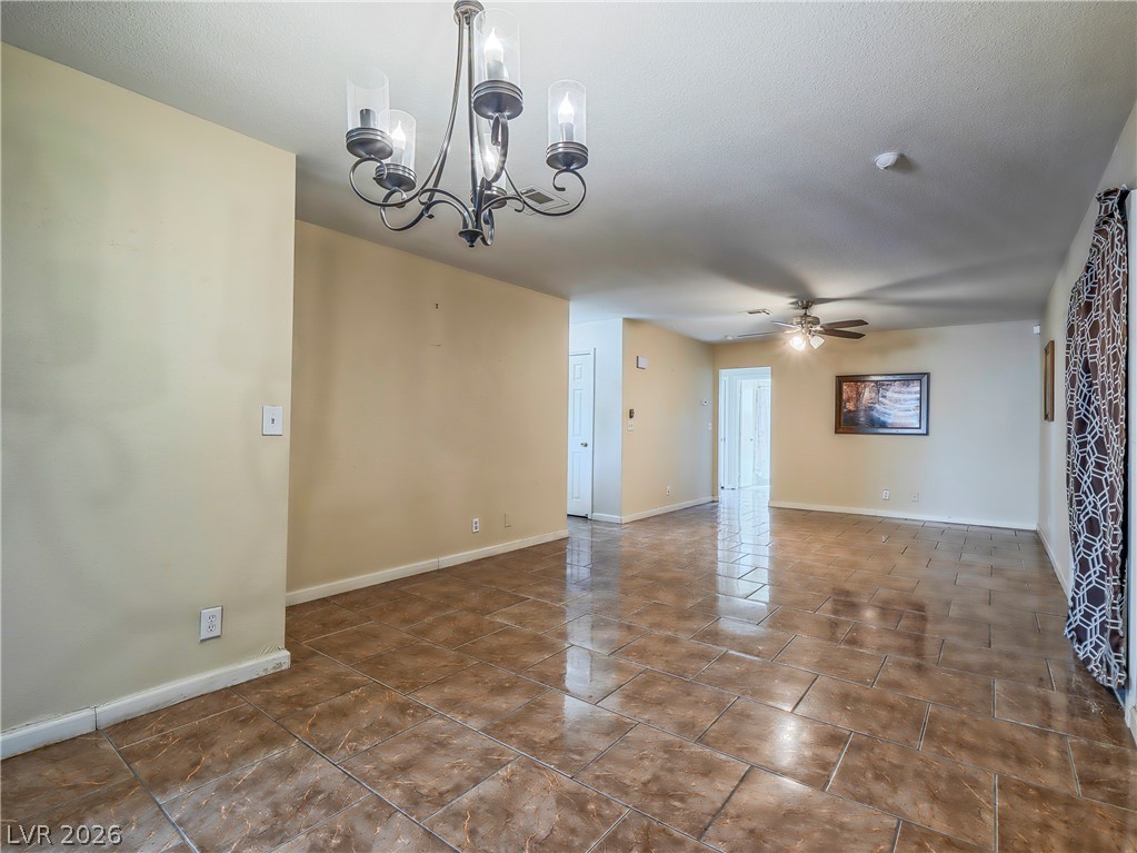 1103 Arrowhead Avenue Property Photo 13
