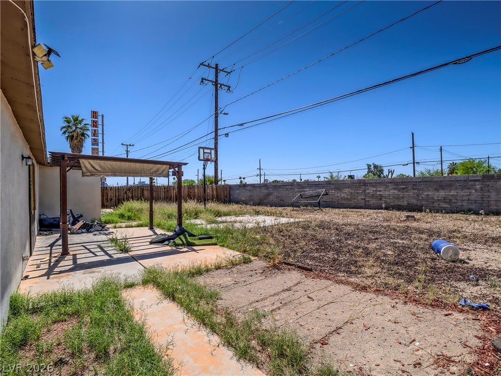 1103 Arrowhead Avenue Property Photo 26