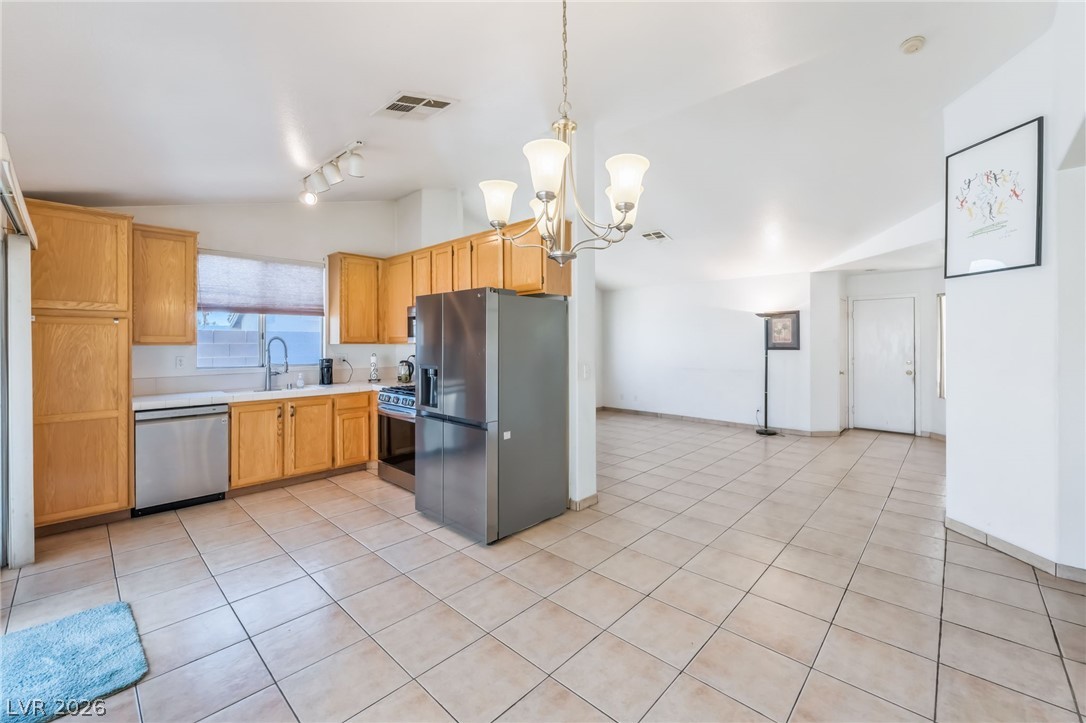 2220 Misty Ridge Circle Property Photo 6