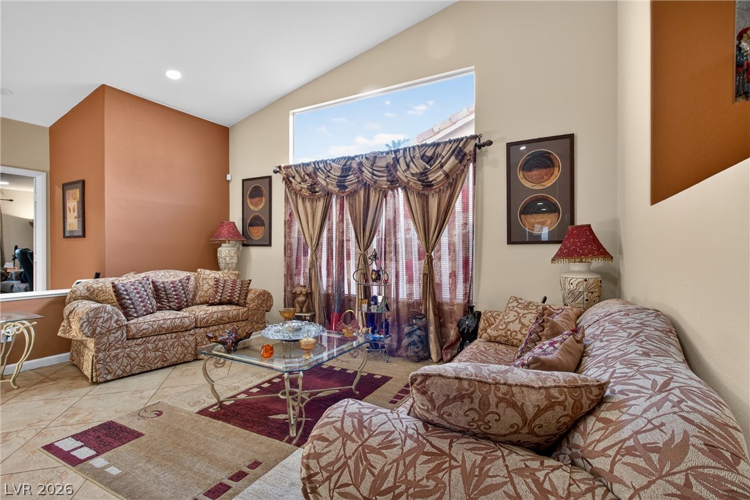 1911 Ginger Blossom Avenue Property Photo 10