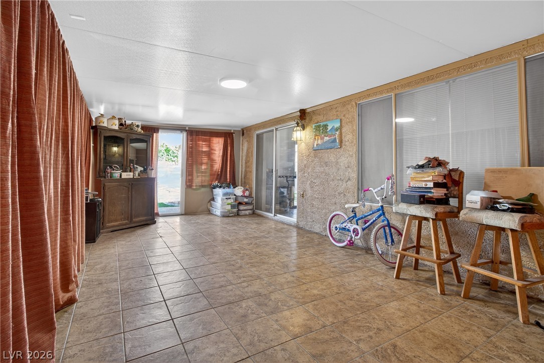 1911 Ginger Blossom Avenue Property Photo 26