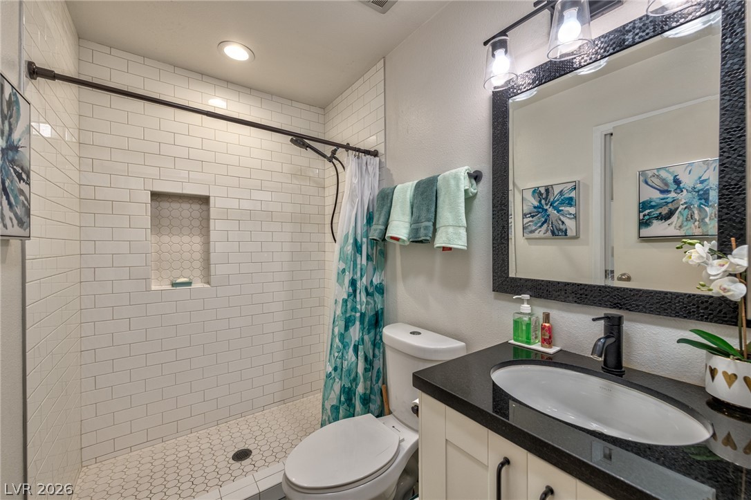 2461 El Paseo Circle Property Photo 11