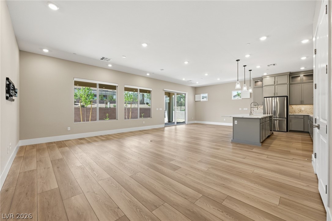 10103 Redwood Desert Drive Property Photo 6