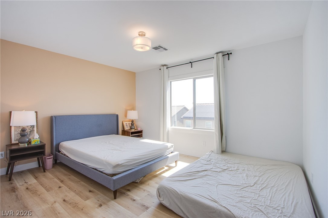 10434 Rose Palisade Street Property Photo 12