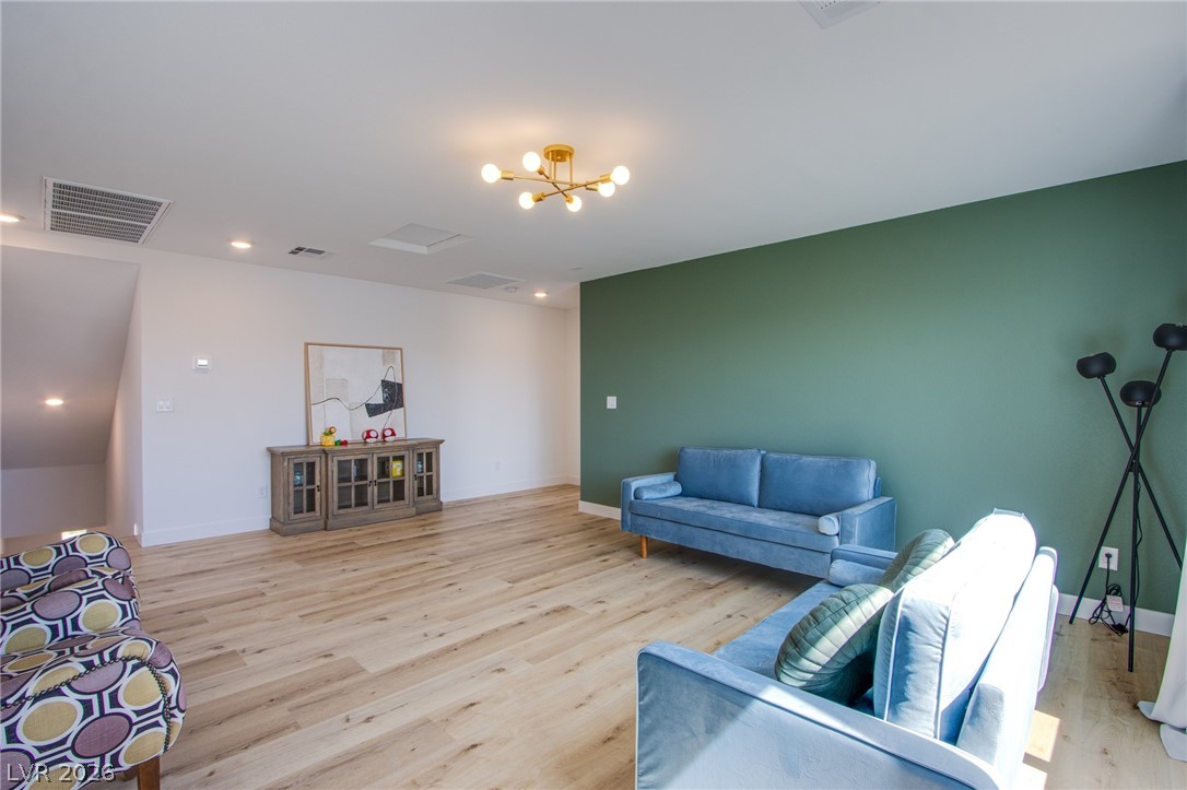 10434 Rose Palisade Street Property Photo 16