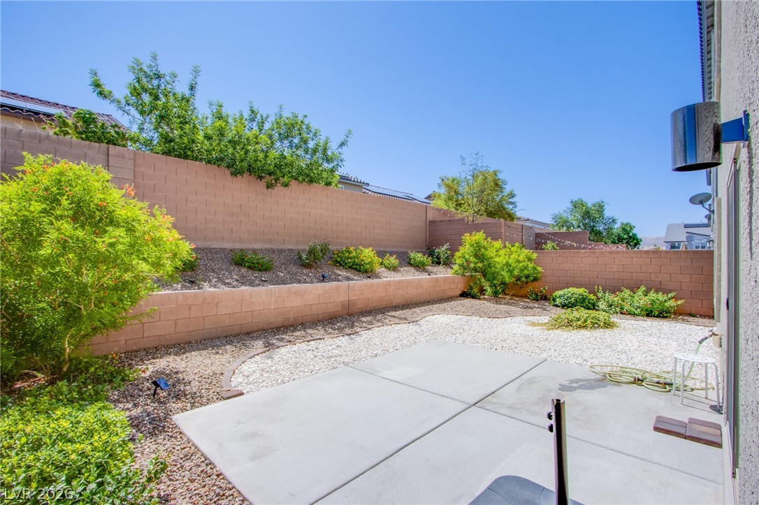 10434 Rose Palisade Street Property Photo 26