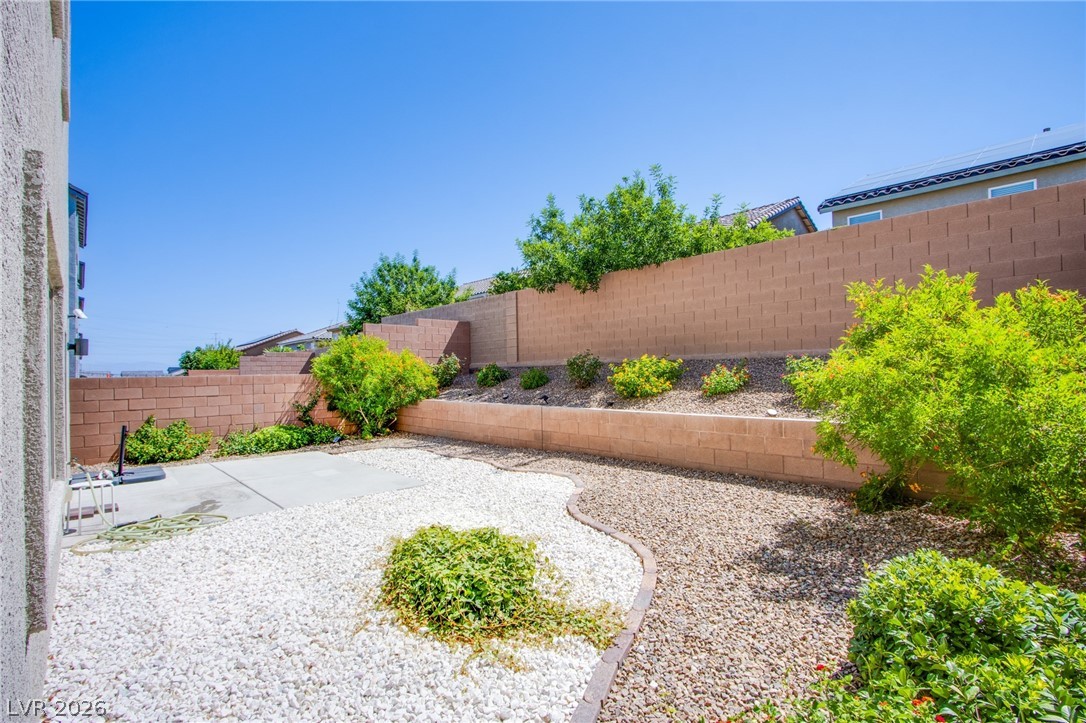 10434 Rose Palisade Street Property Photo 27