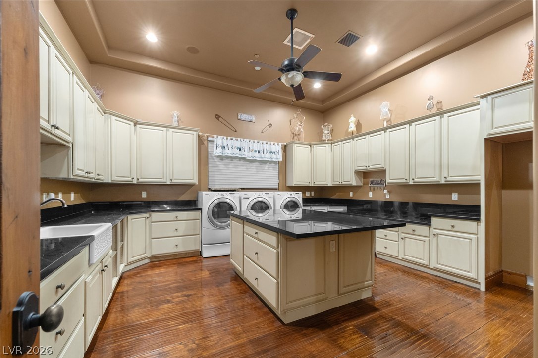 1065 Kratzer Circle Property Photo 34