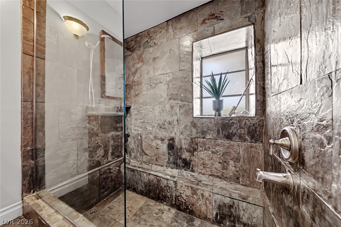 2801 Colanthe Avenue Property Photo 31