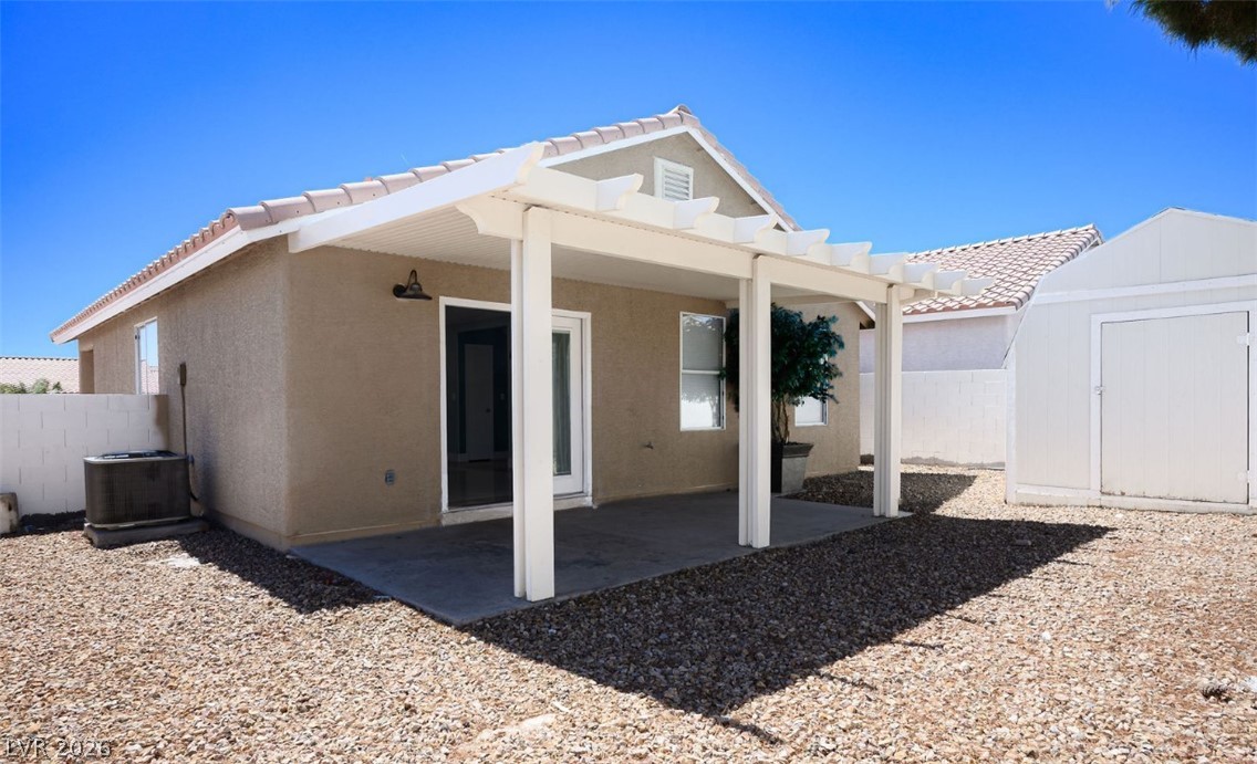 710 Ana Raquel Avenue Property Photo 2