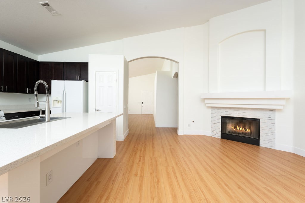8008 Villa Finestra Drive Property Photo 10