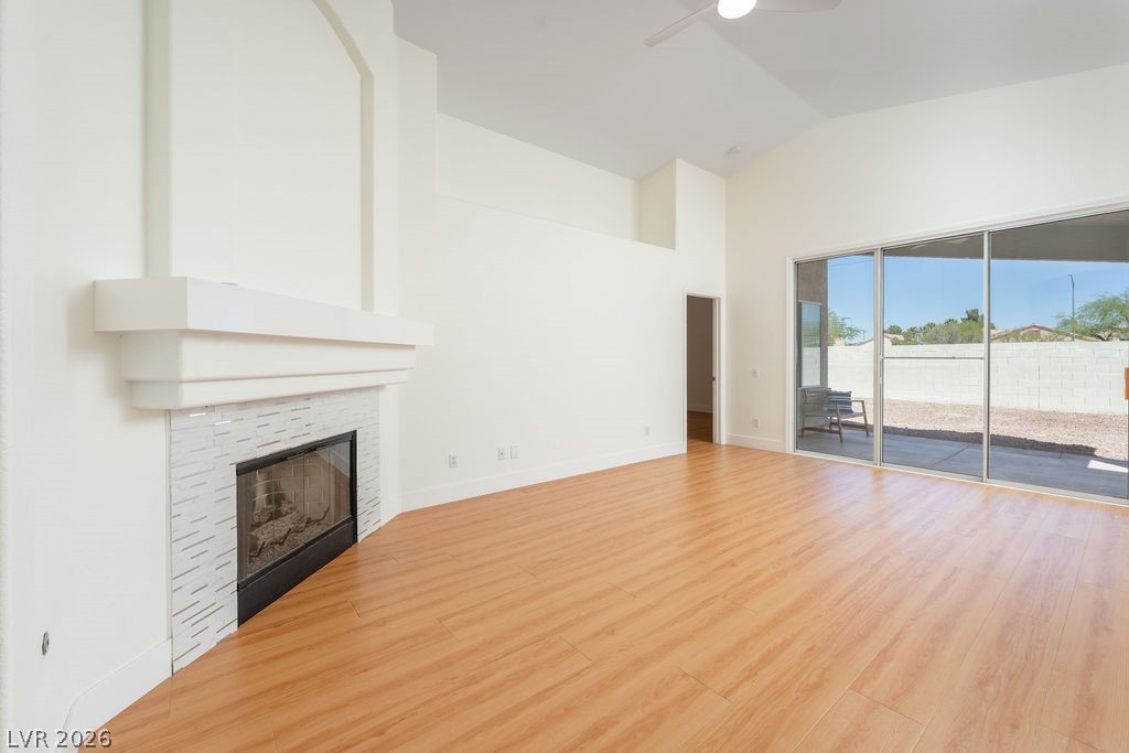 8008 Villa Finestra Drive Property Photo 13