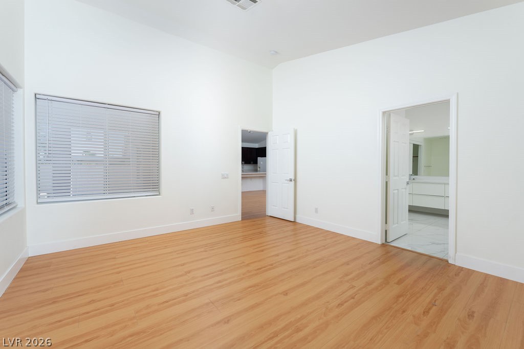 8008 Villa Finestra Drive Property Photo 20