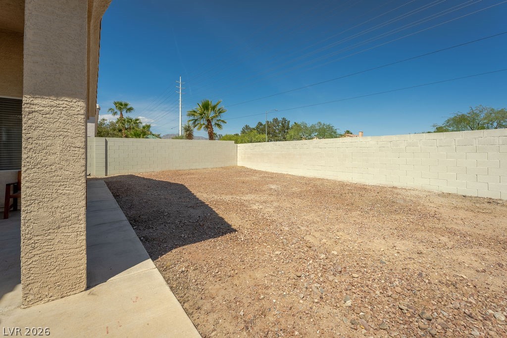 8008 Villa Finestra Drive Property Photo 31