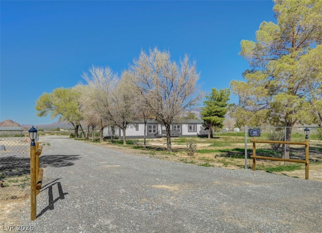 1850 West Simkins Road Property Photo 1