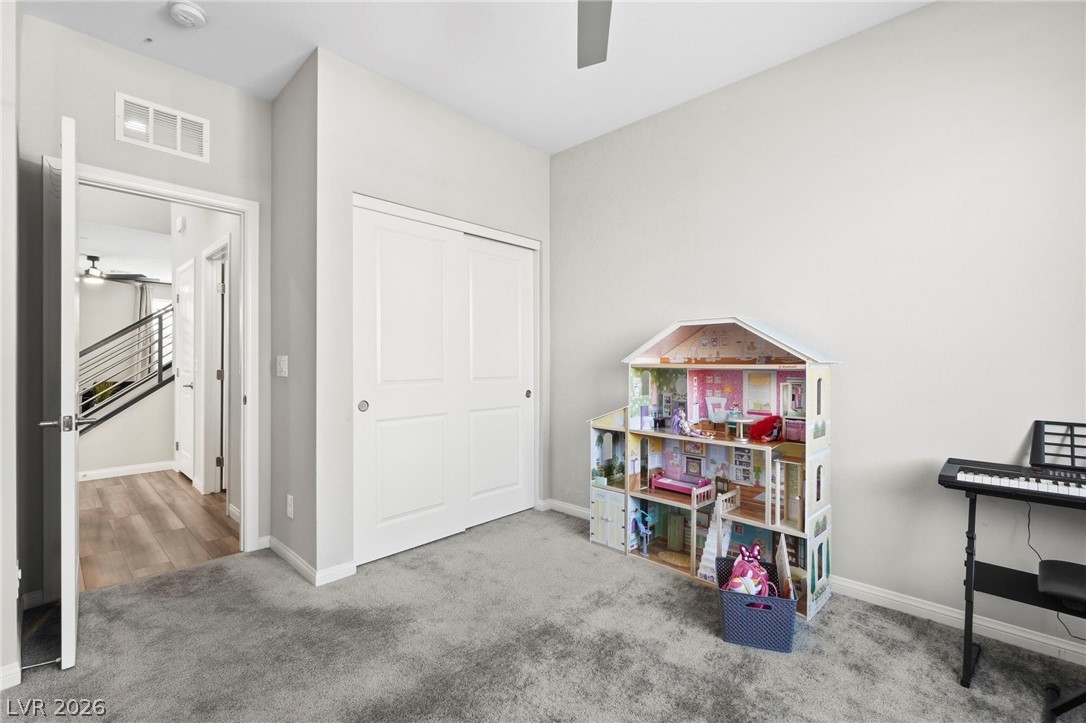 10415 Bagg Avenue Property Photo 24