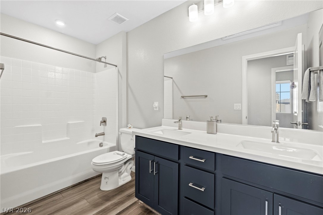 10415 Bagg Avenue Property Photo 33