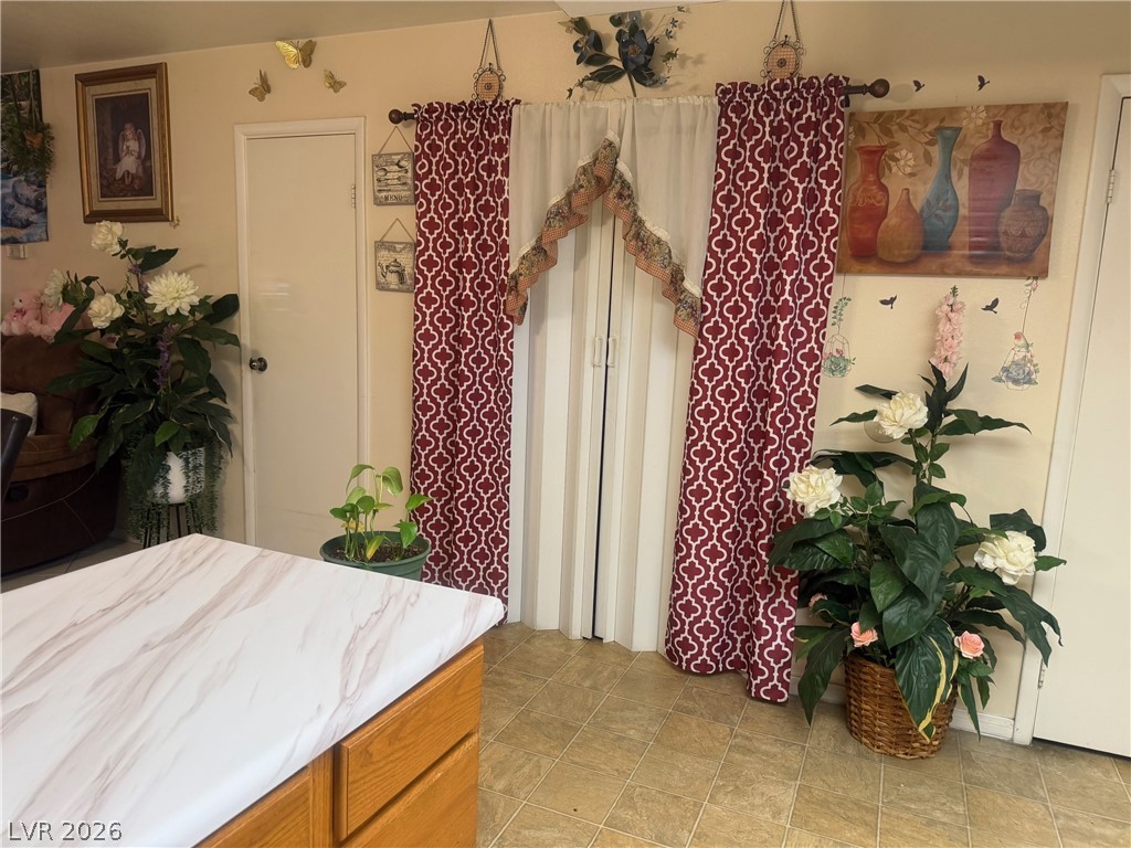6033 Vegas Drive Property Photo 19