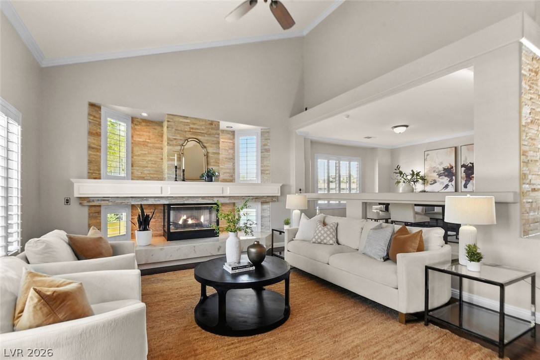 9155 Harvest Homes Street Property Photo 8