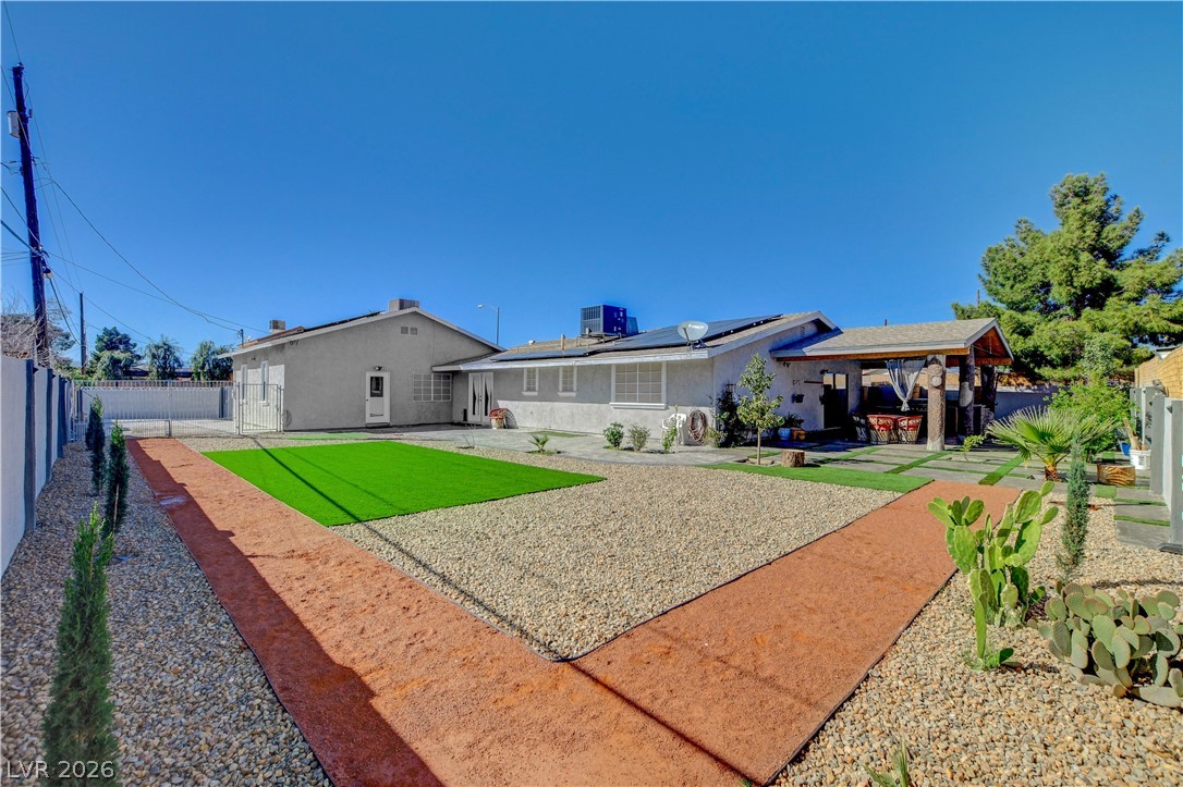 4915 Nevada Avenue Property Photo 4