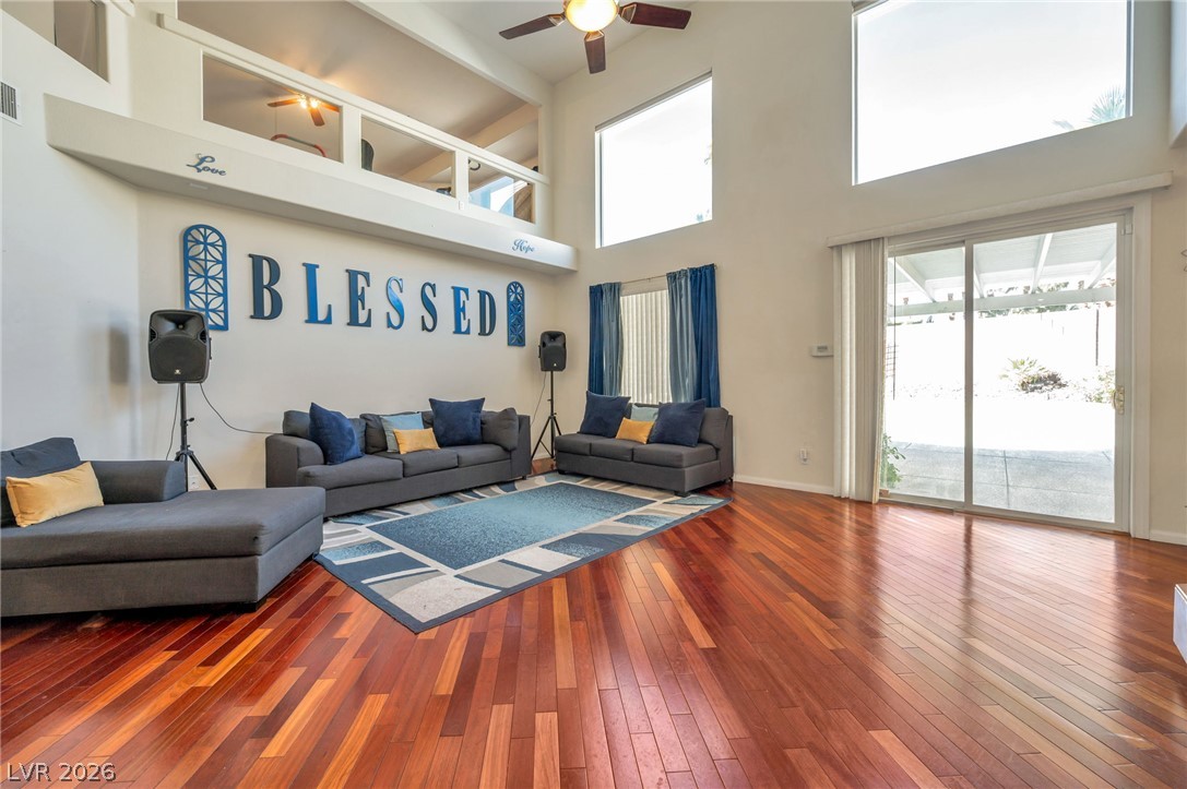 7685 Golden Lantern Court Property Photo 19