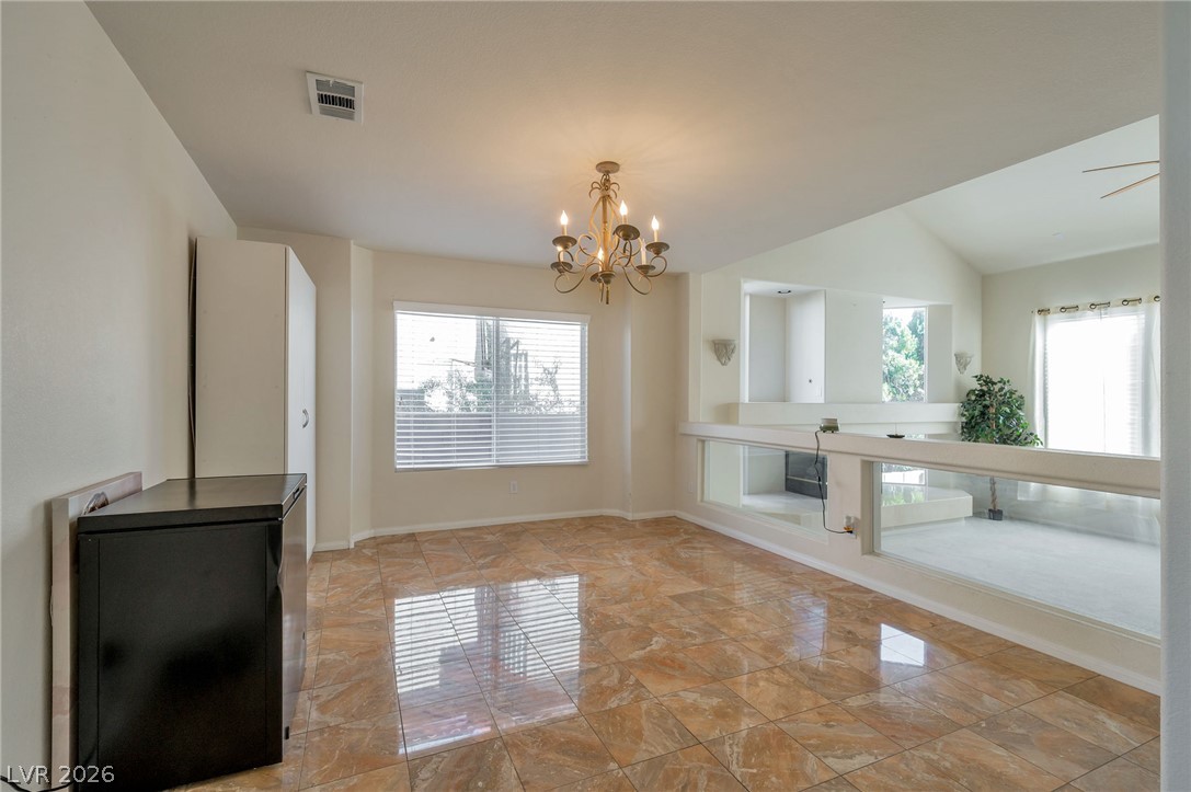 7685 Golden Lantern Court Property Photo 25