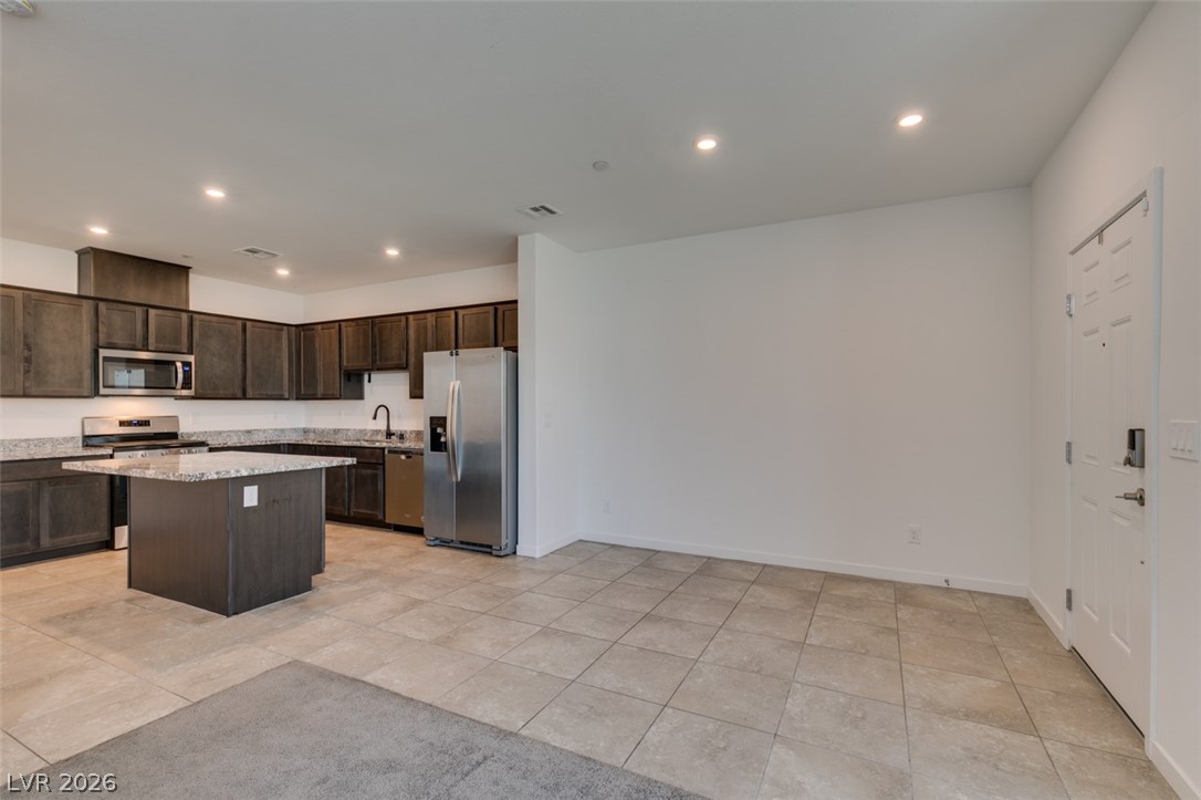 451 Filaree Place Property Photo 10