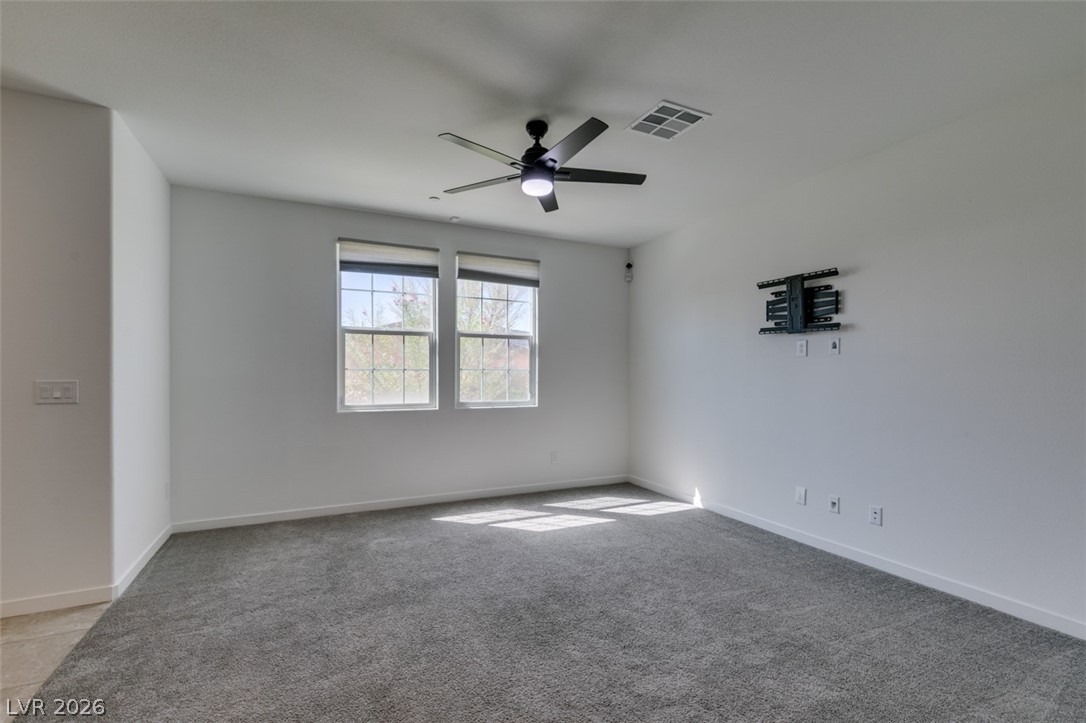 451 Filaree Place Property Photo 14