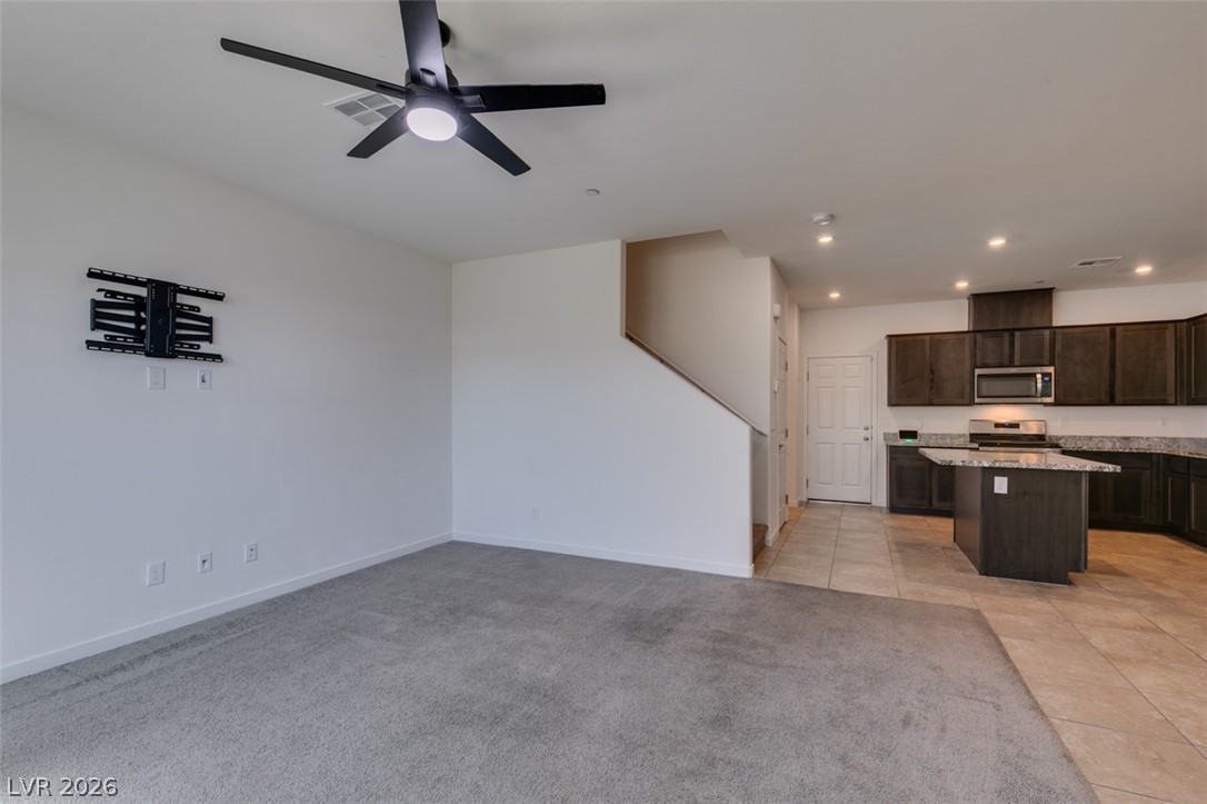 451 Filaree Place Property Photo 18
