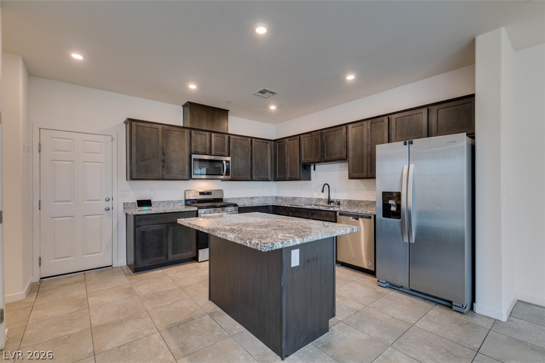 451 Filaree Place Property Photo 25