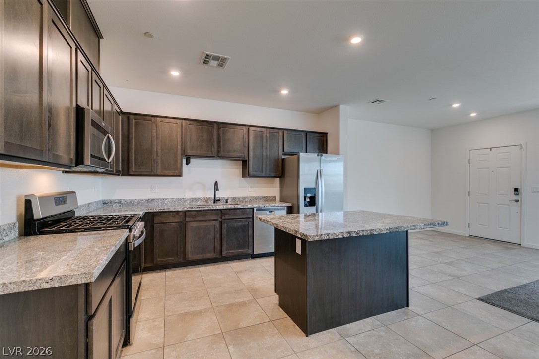 451 Filaree Place Property Photo 27