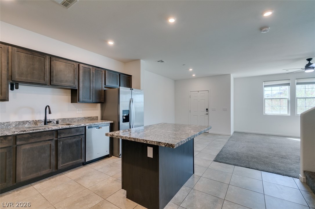 451 Filaree Place Property Photo 28